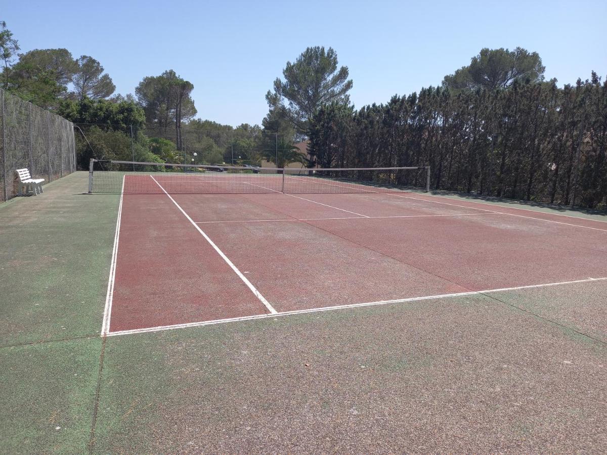 Les Hauts Du Golf Rez De Jardin Piscine Tennis Saint-Raphael  Bagian luar foto